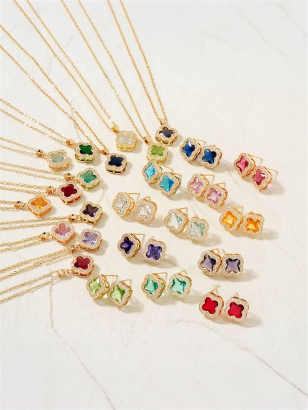 2PC Crystal Clover Pendant Necklace & Stud Earrings Set NWT Gold Plated